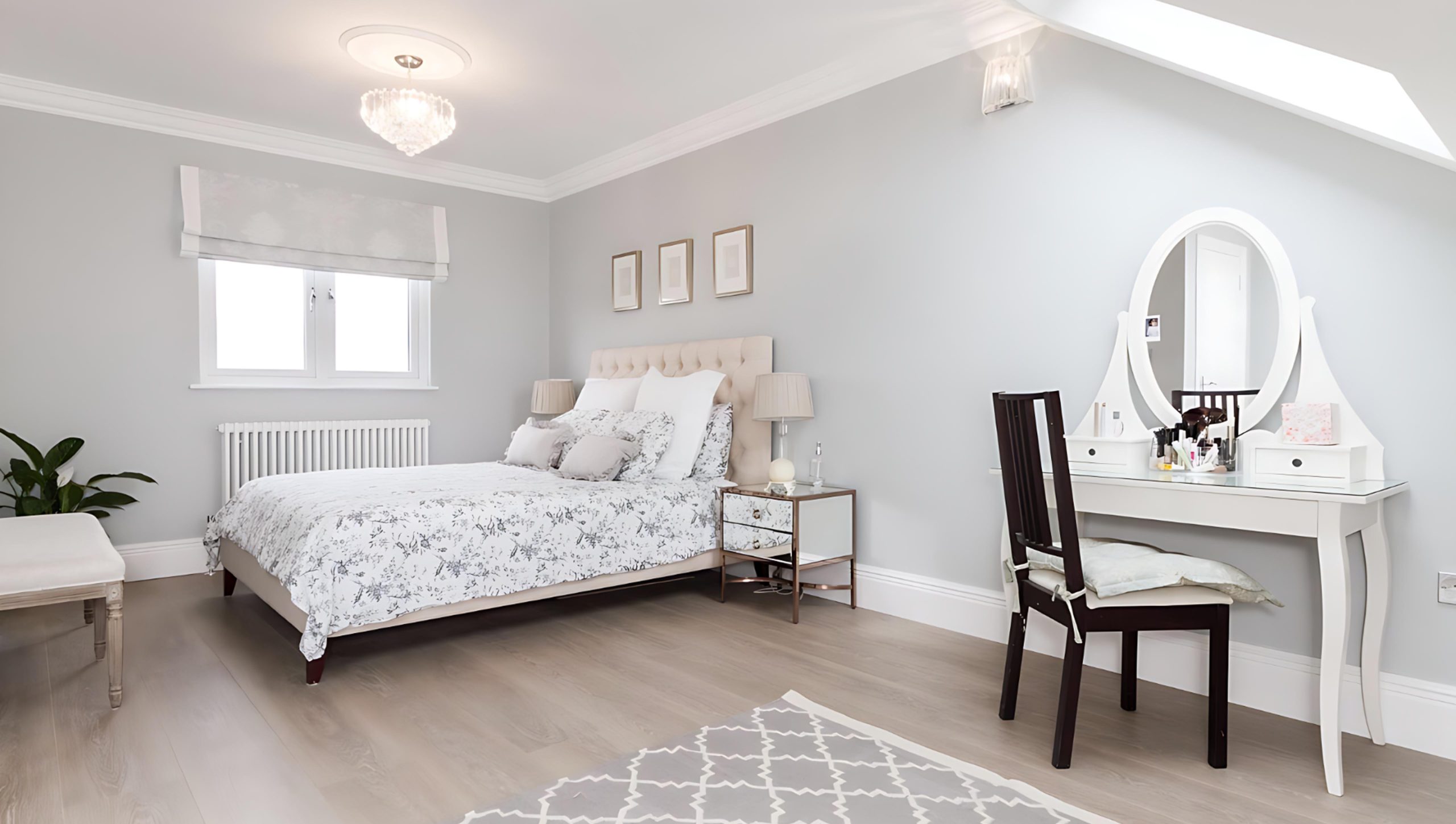 A bright, professionally presented bedroom in a Bennett Alexander property